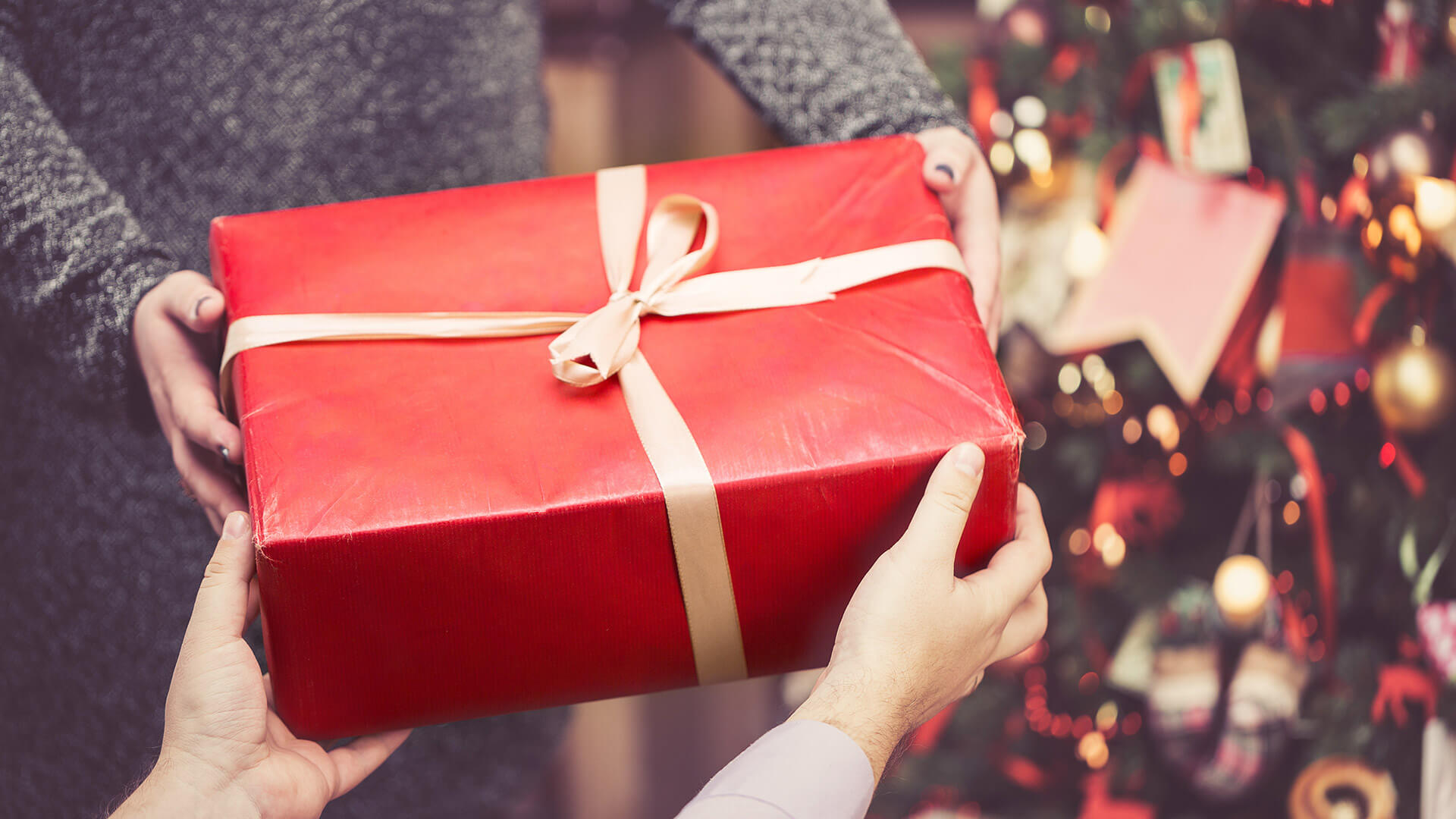 8 Christmas Gifts for Your Body and Brain